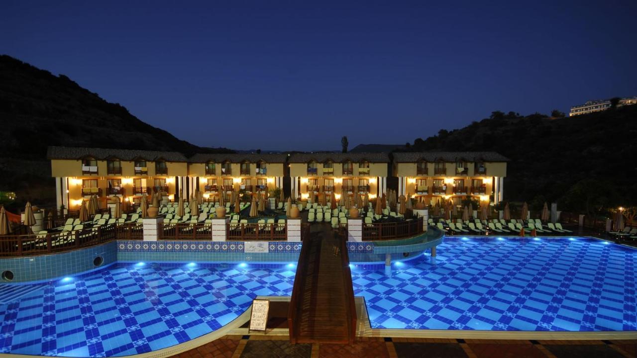 Noxinn Club Hotel Konakli Ngoại thất bức ảnh