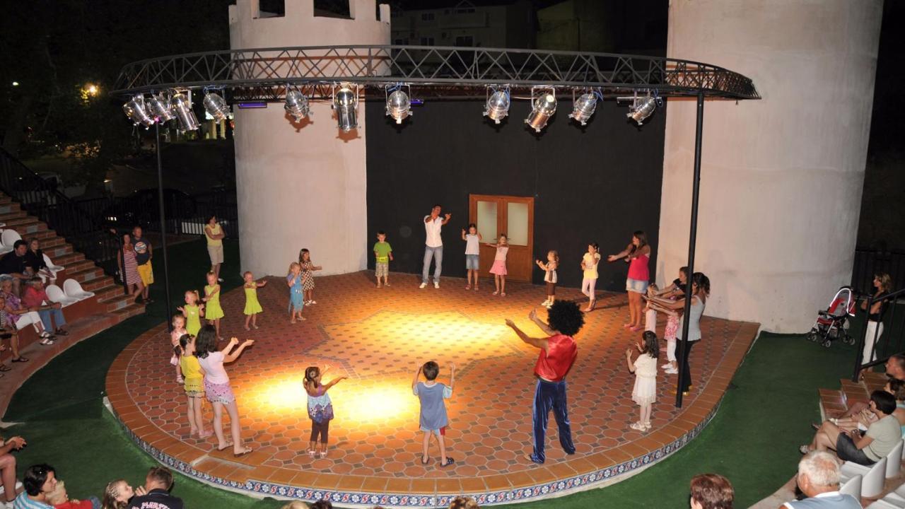 Noxinn Club Hotel Konakli Ngoại thất bức ảnh